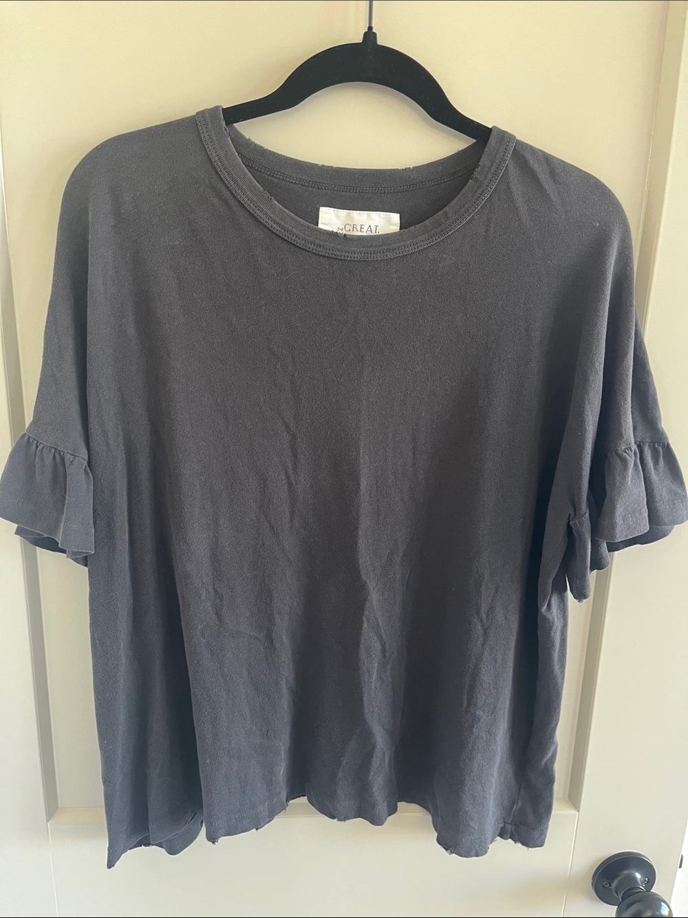 The GREAT. Charcoal Ruffle Sleeve Cotton Tee - Women size 1 sm/med